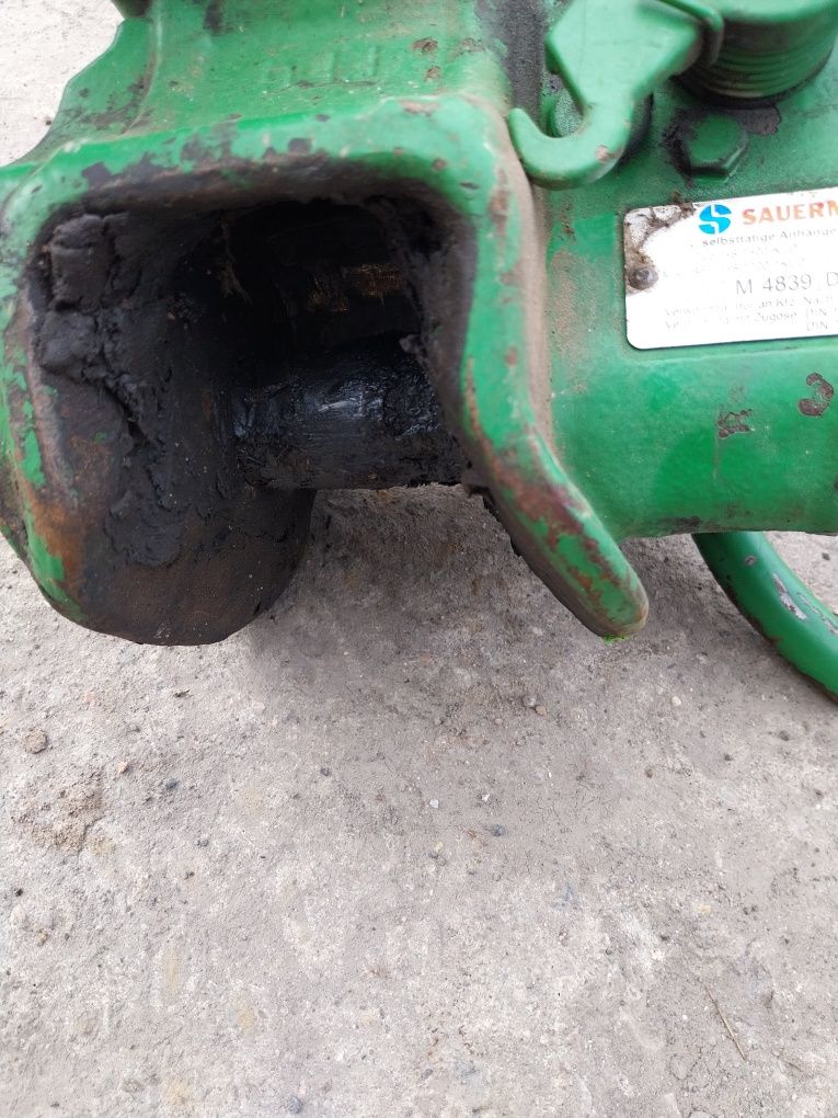 Zaczep automatyczny Sauermann John Deere