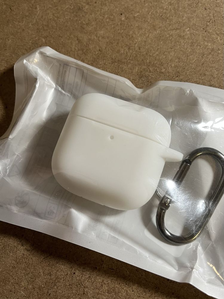 Capa Silcone Branca AirPods 4