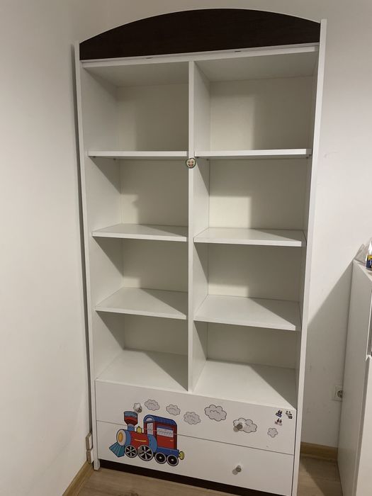 Łóżko + regał dla chłopca