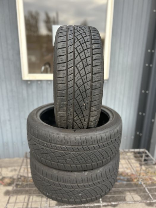 Шини Continental ExtremeContact 225/40/1R18 — 3 шт, можна парою.