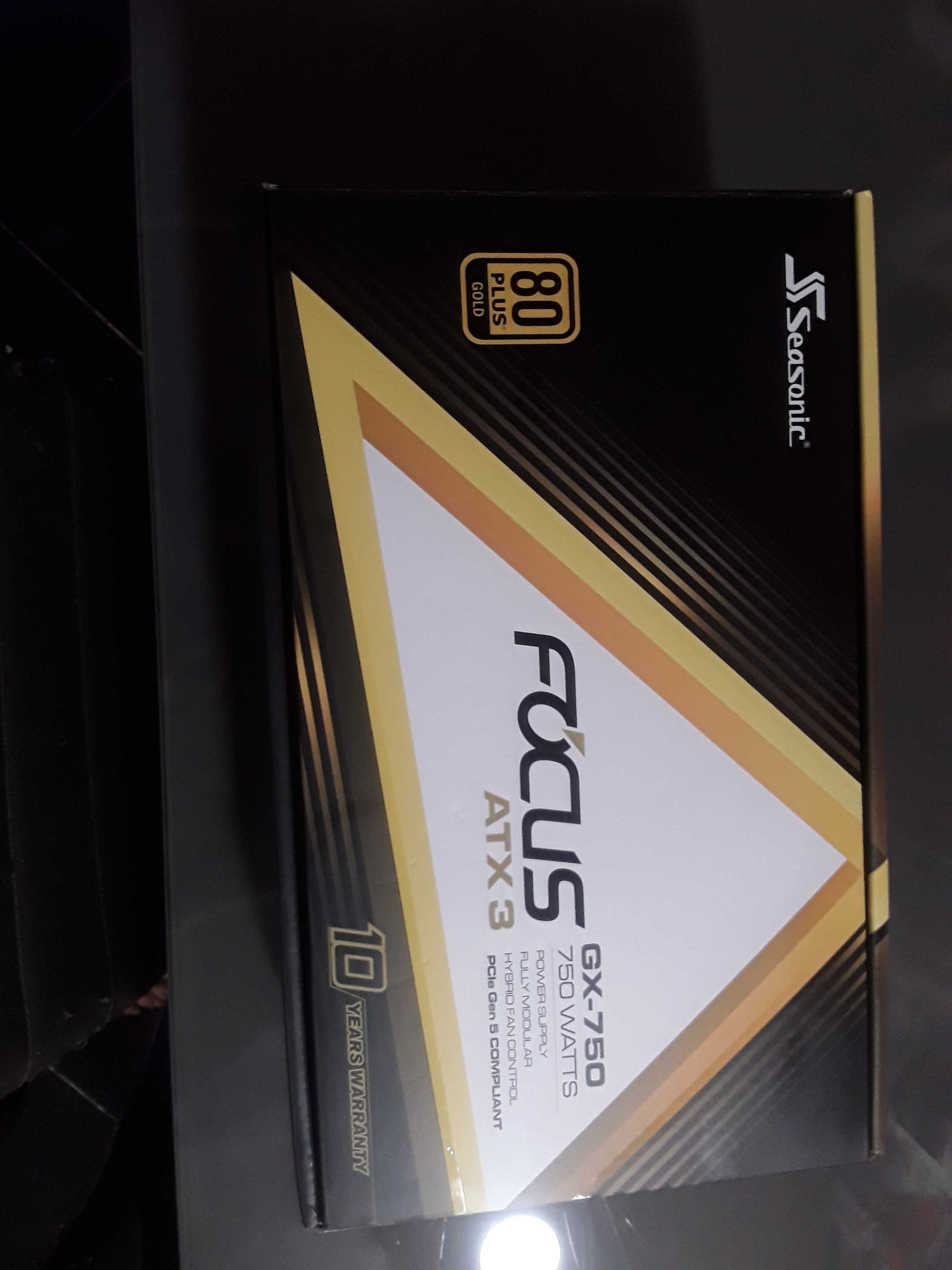 Fonte de alimentaçao Sseasonic focus atx3 gx-750watts.pcie 5