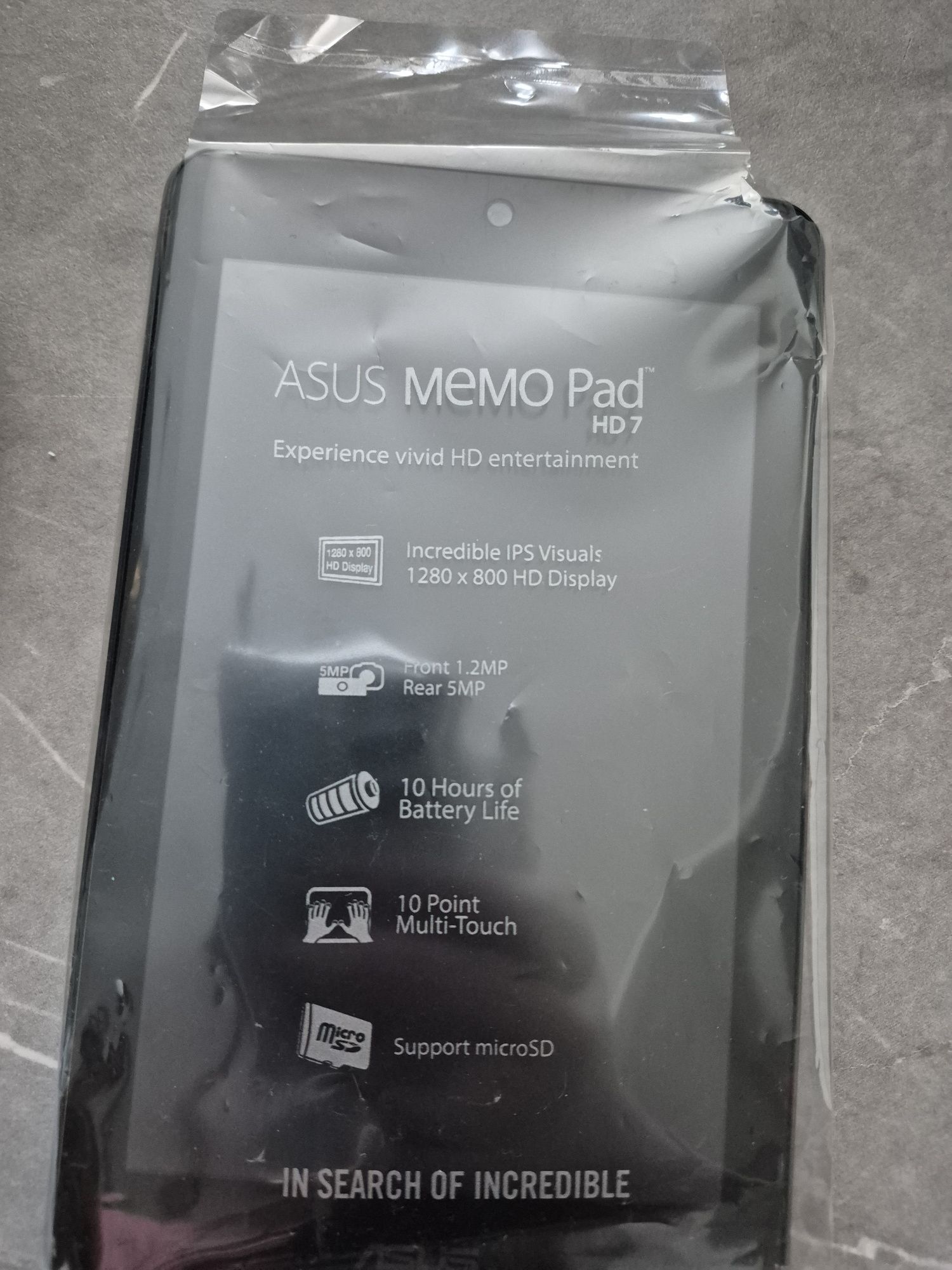 Планшет Asus MeMO Pad 7 8GB