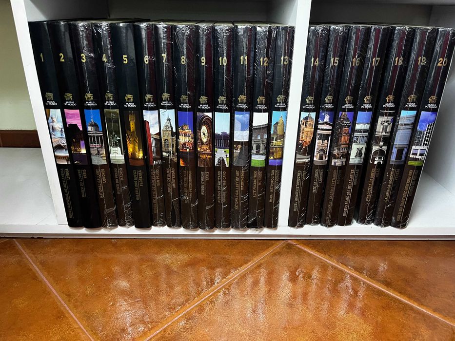Coleção de livros "Museus do Mundo"