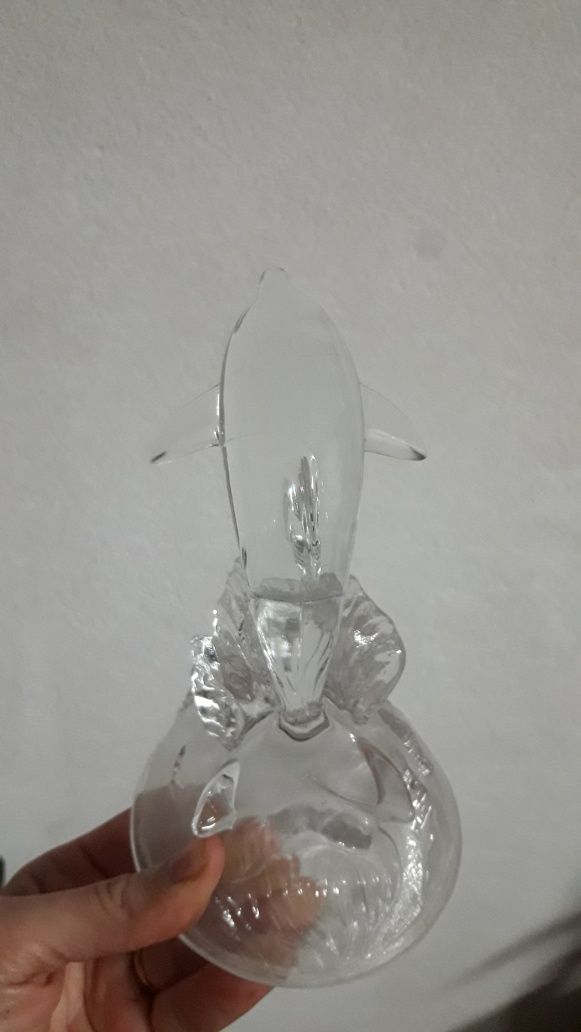 Golfinho em vidro - peça decorativa ou pisa papéis