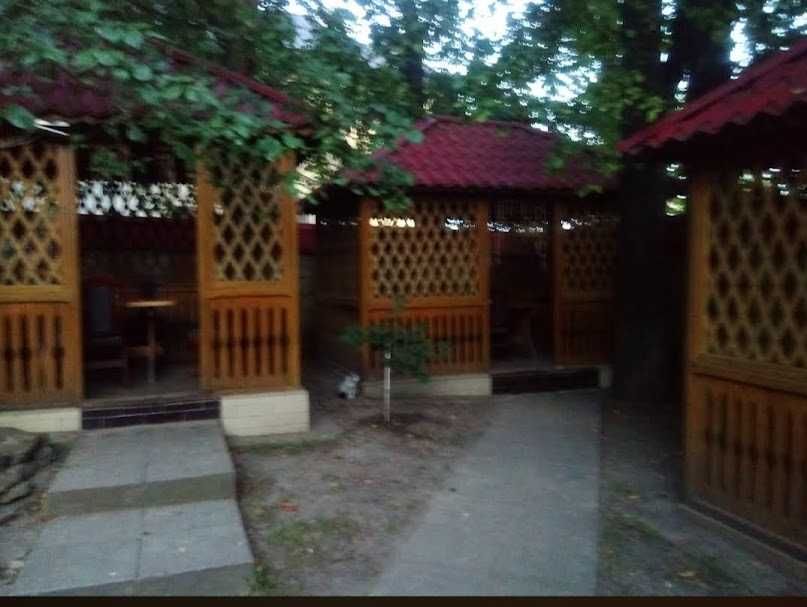 Здається в оренду  приміщення ресторану