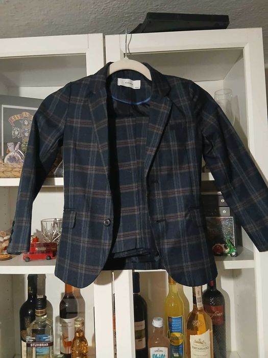 Garnitur chłopięcy Reserved, 122cm , jak nowy