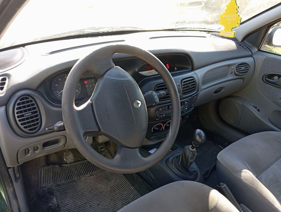 Sprzedam auto renault