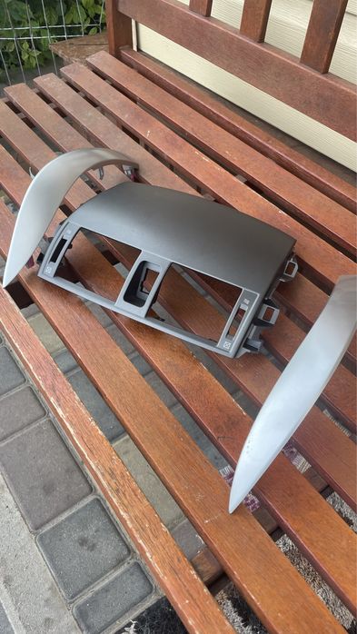 Магнітола Toyota Corolla