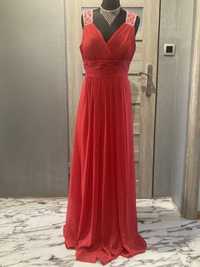 Długa suknia czerwona