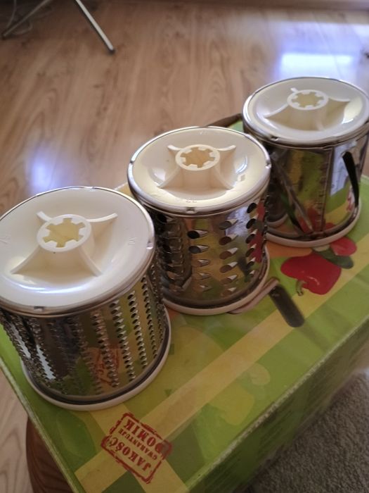 Maszynka do rozdrabniania warzyw 4 wkładki Lux Domik