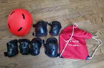 ochraniacze Oxelo, kask Giro, worek na kask