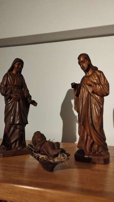 Presépio figuras madeira