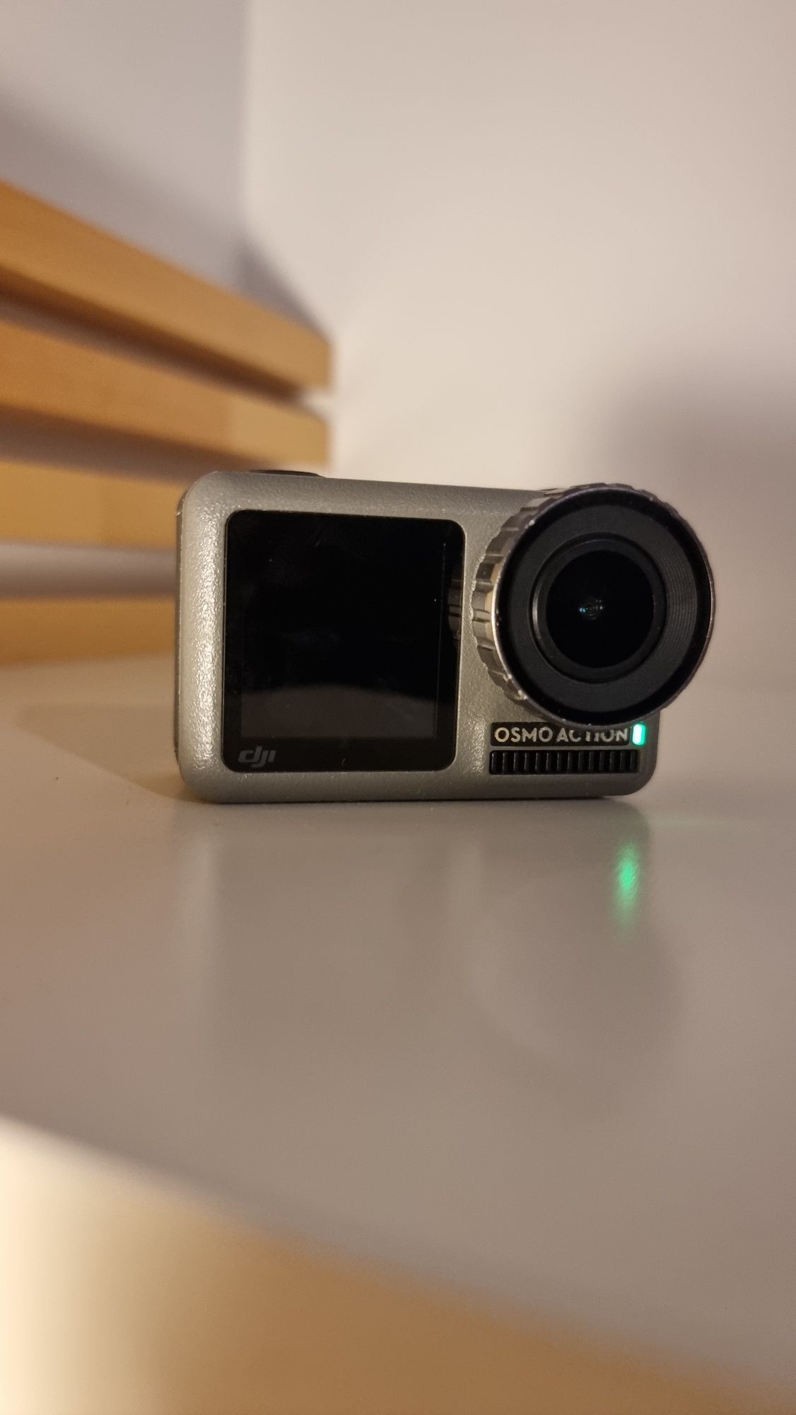 Dji osmo action camera, cartão de memoria sd e capa