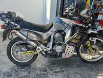 Honda Transalp 600 (Carta A2)
