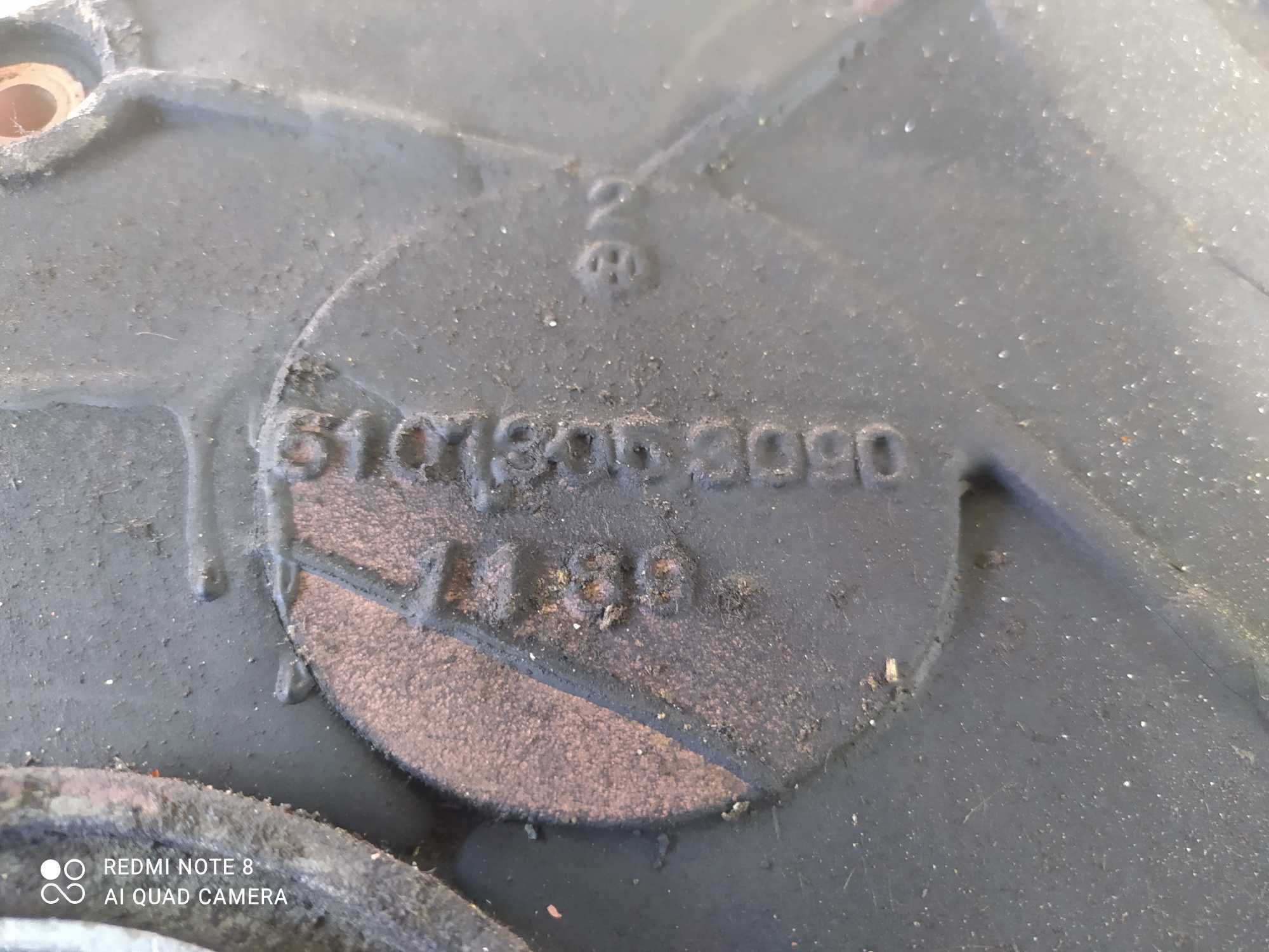 Man 8.150 G90 TGL Fendt D0826 obudowa osłona rozrządu