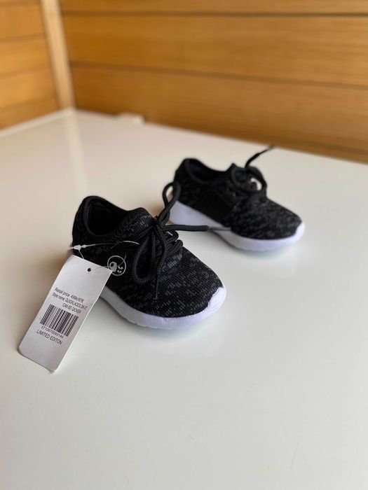 Нові дитячі кросівки QUICKLACES, 23 розмір