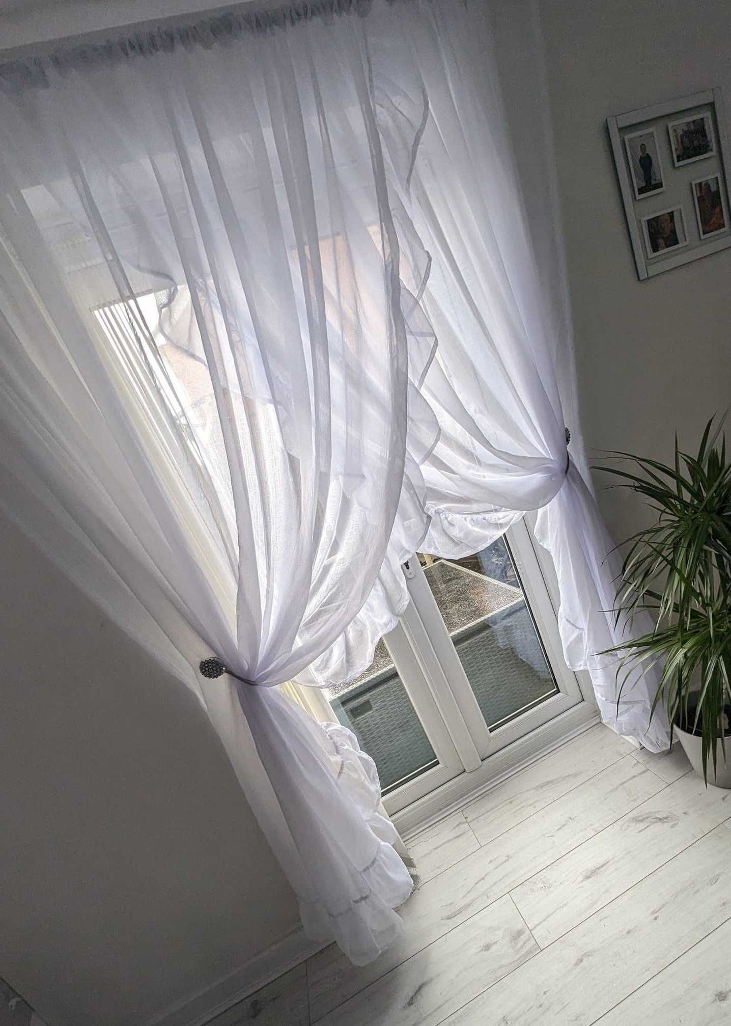 firanka z falbankami 400x250