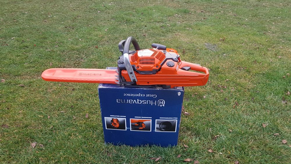 Piła spalinowa Husqvarna 555 Mark II 4.2KM