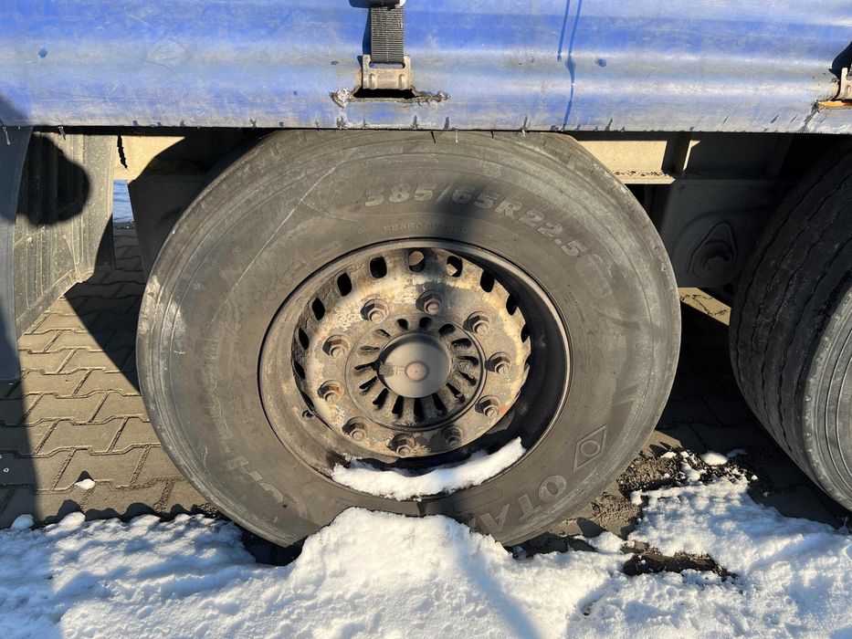 Naczepa samochodowa HUMBAUR HSA 391324 S/HSA – syndyk ogłasza przetarg