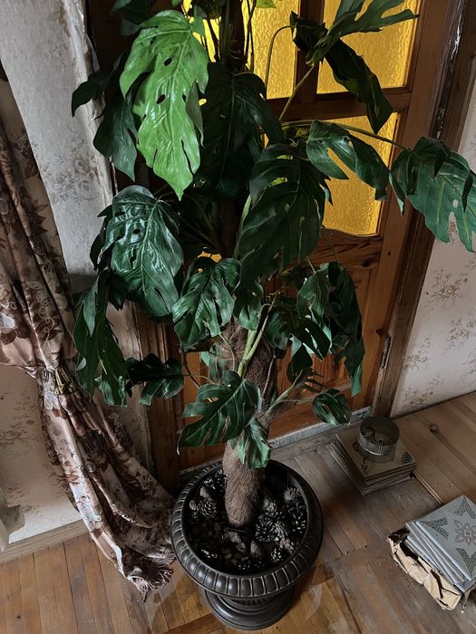 Пальма искусственная штучна велика