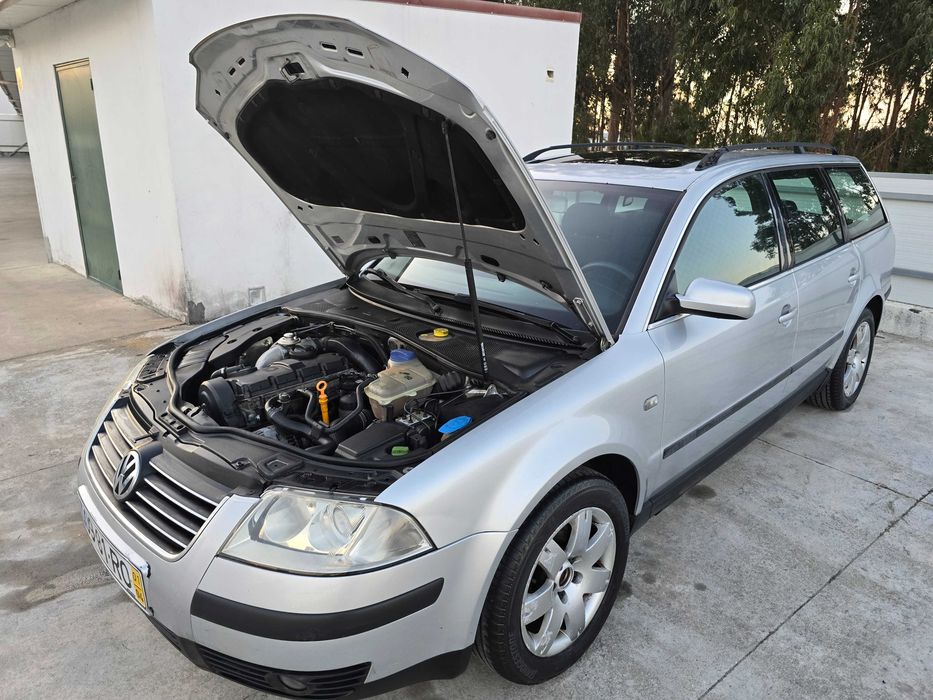 Passat Variant 1.9 TDI PD130cv em ótimo estado com teto de abrir