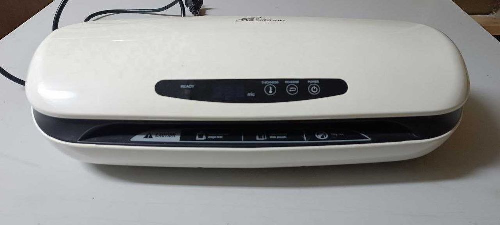 Ламинатор  Ламінатор   RS Royal Sovereign pl-910 Ламінатор
