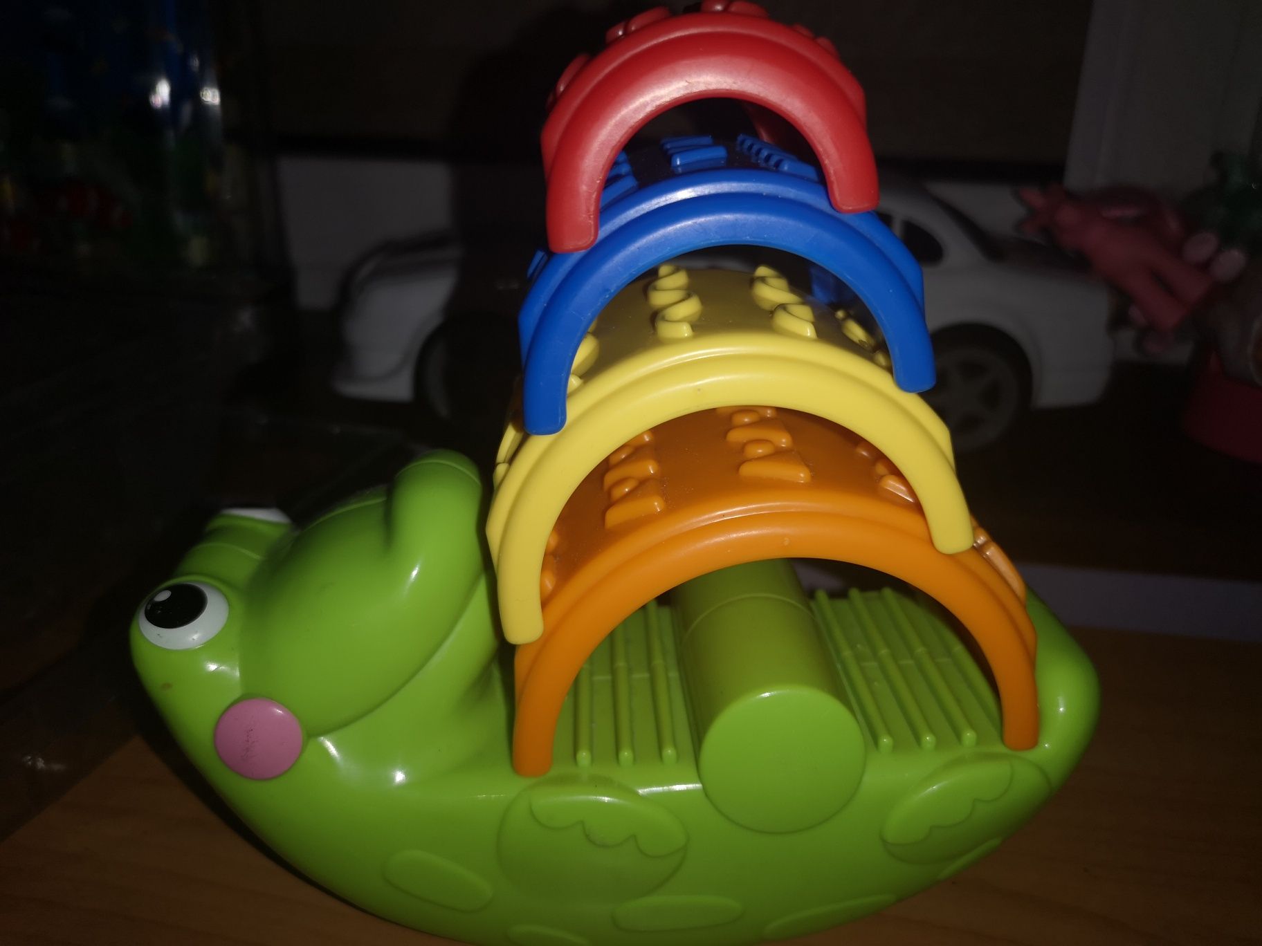 Zabawka Fisher price do układania wieży