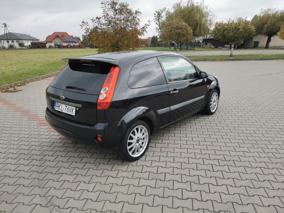 Ford Fiesta lift 1.6 tdci hdi zadbana 1wl 13 lat w Pl