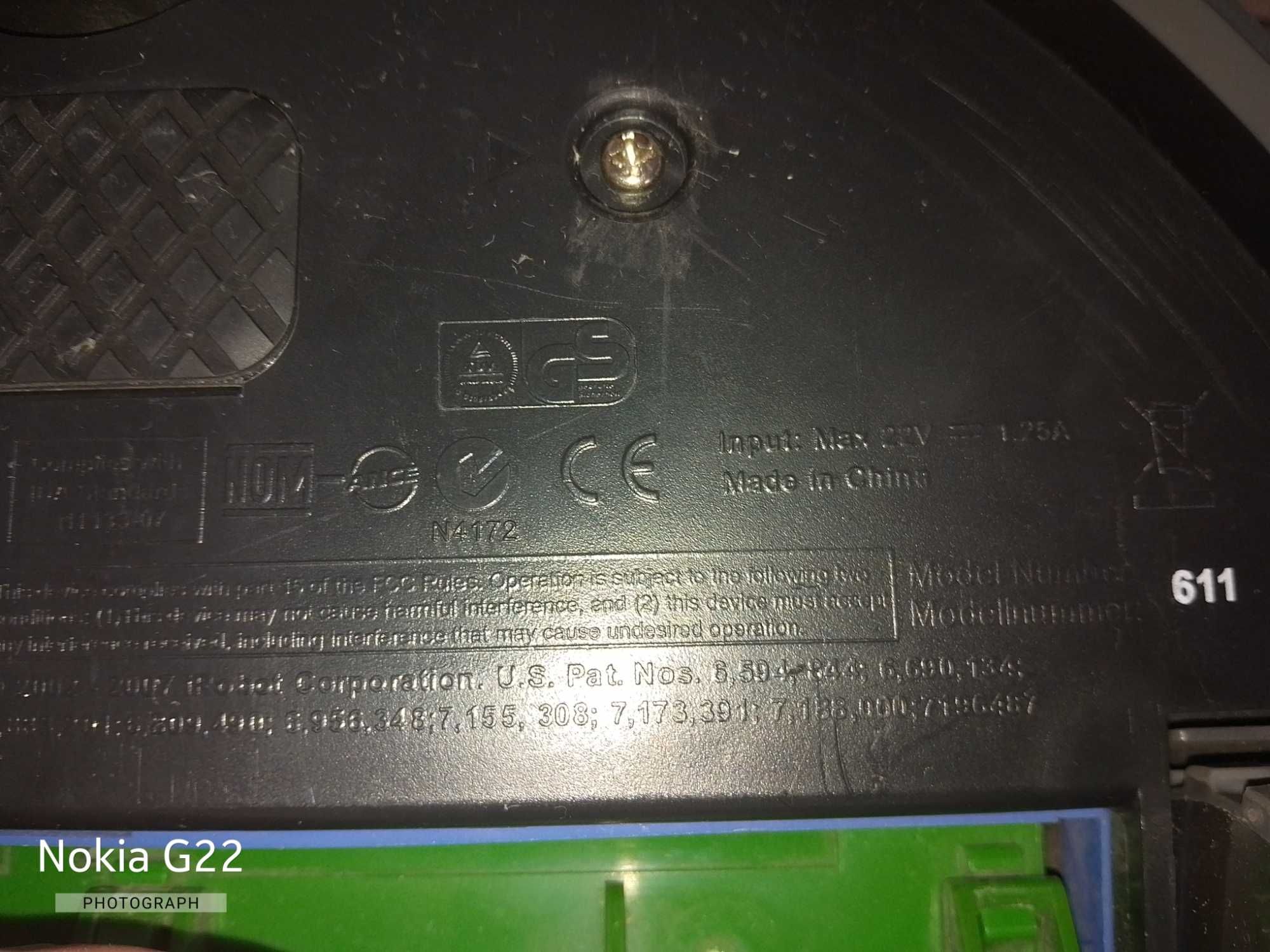 Робот-пилосос Roomba 611
