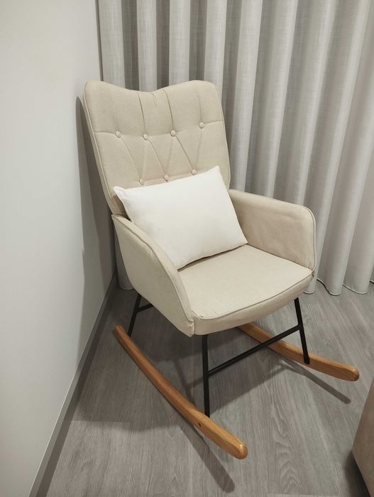 Cadeira baloiço nova