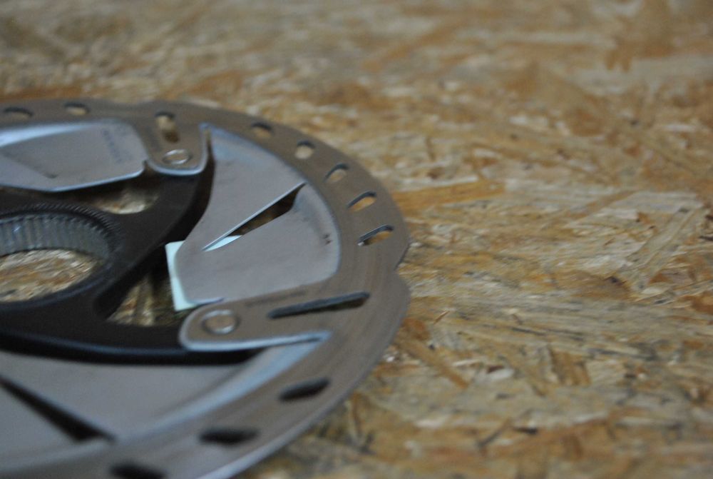 Tarcza hamulcowa Shimano Ultegra SM-RT800-S szosa gravel 8