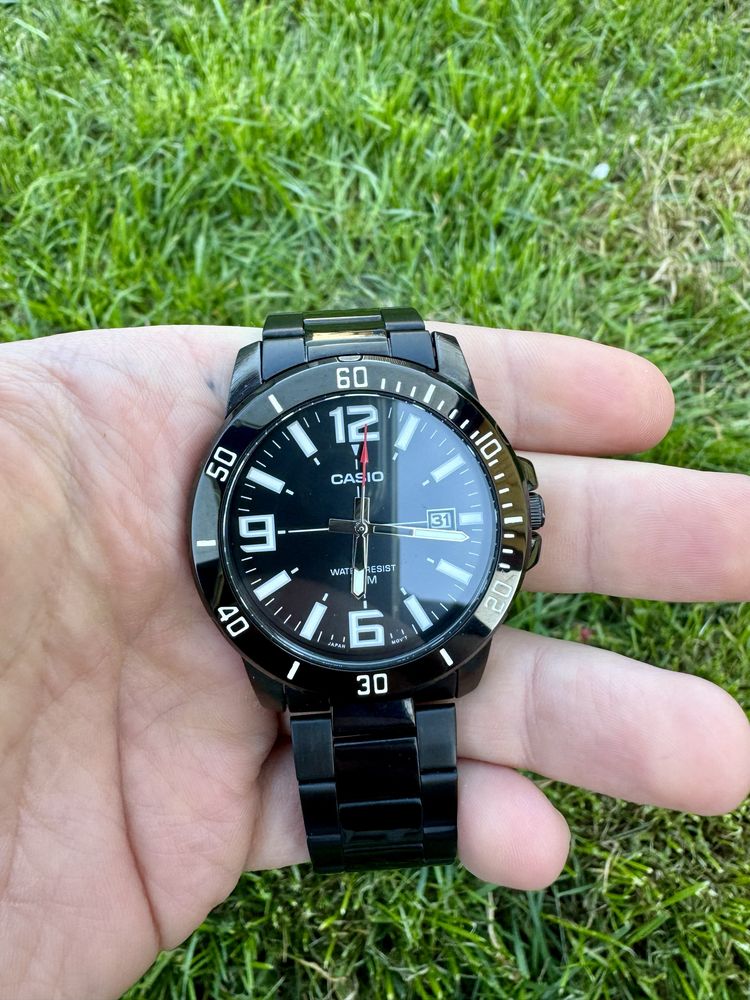 Casio MTP-VD01B Годинник Чорний