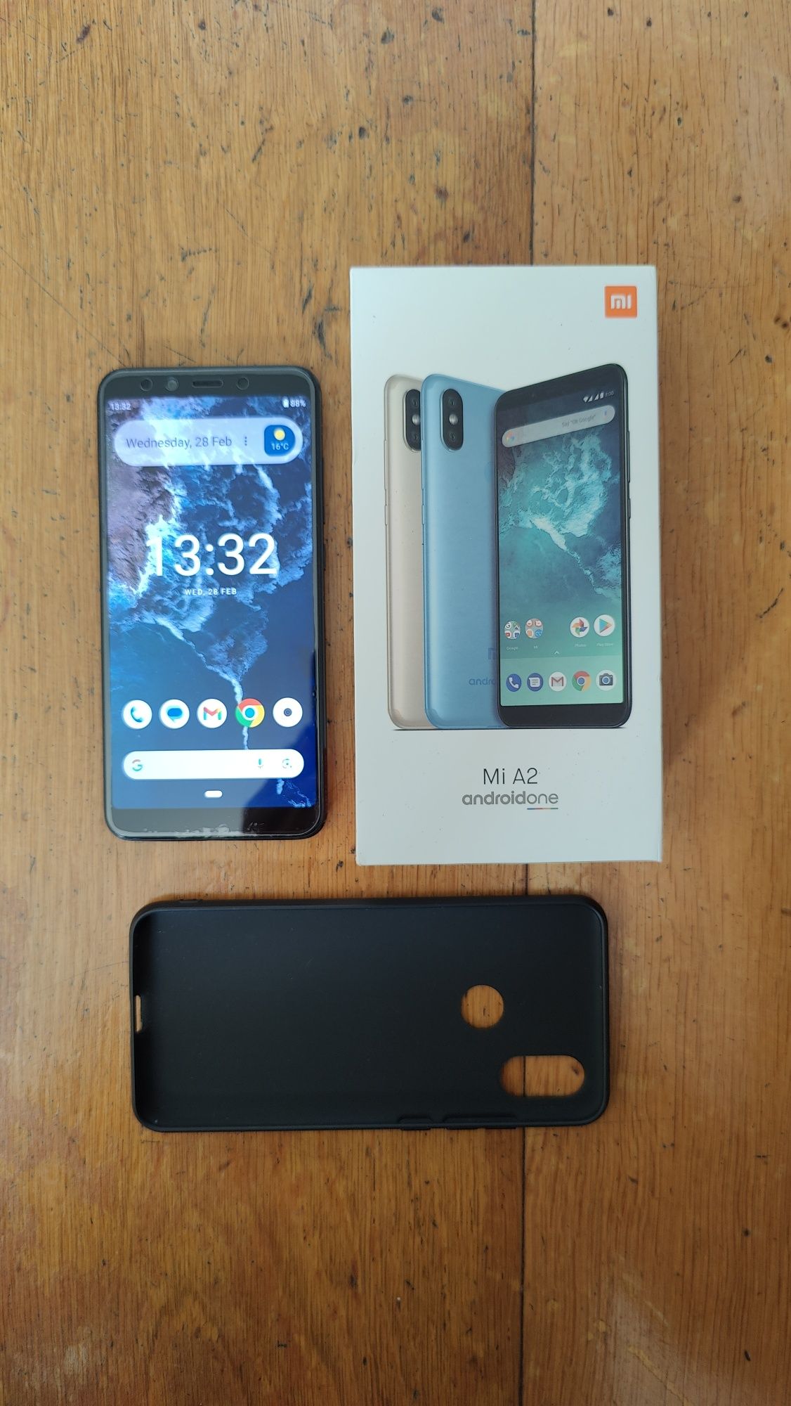 Xiaomi MI A2, Versão Global 64Gb