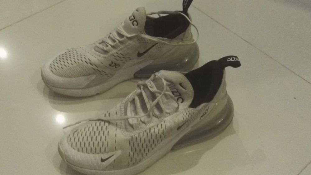 Buty Nike Air 270   eur  42   >G