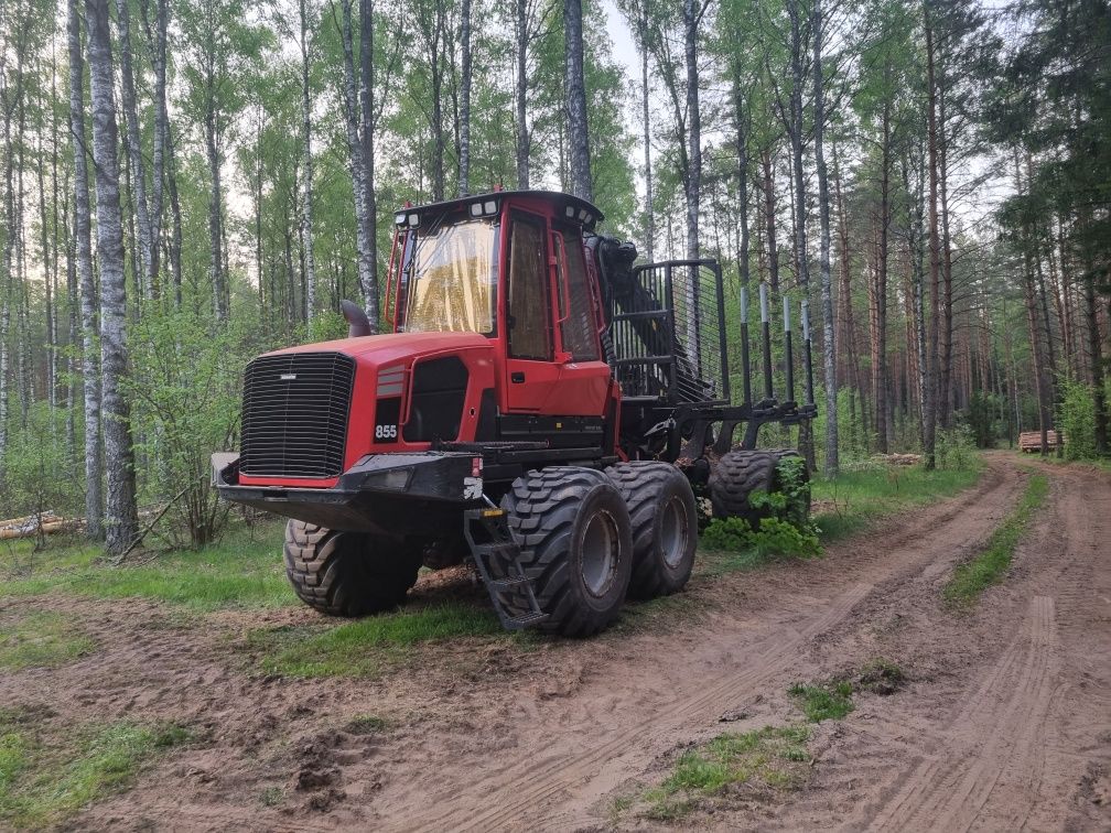 Forwarder Komatsu 855