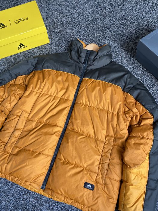 Пуховик Helly Hansen 700
