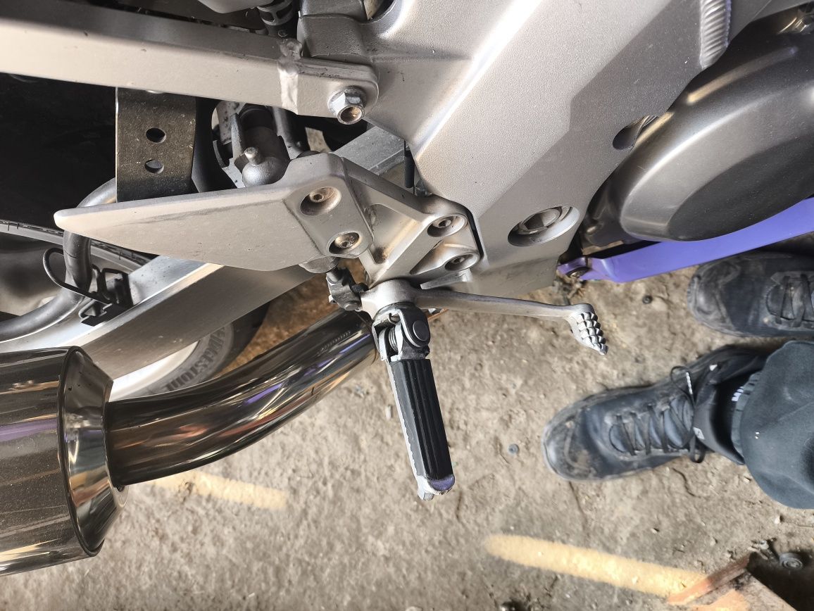Suzuki sv 650 set kierowcy prawy 03-09