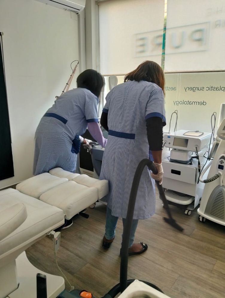 Serviços de Limpezas doméstica e Comercial| Cleaning Services