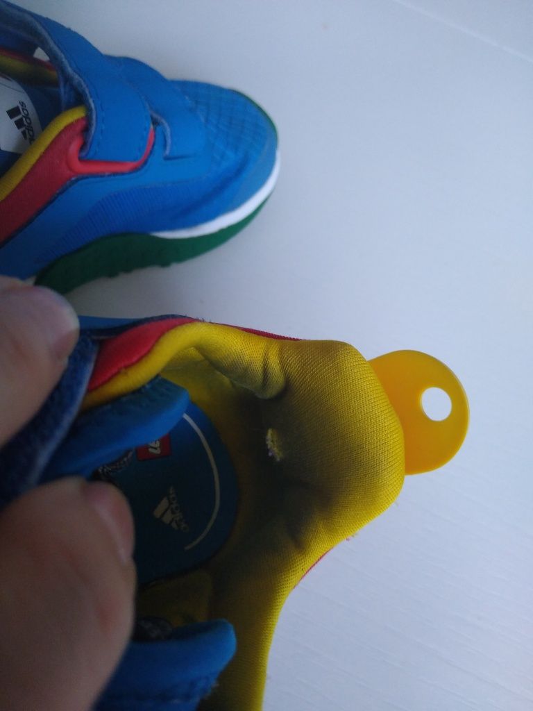 Buty sportowe dla chłopca Adidas LEGO roz 23