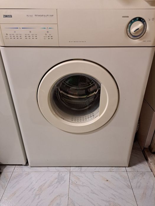 Maquina Secar Roupa - Zanussi TDS 370 T - Ver descrição