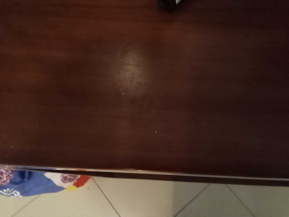 Aparador em cerejeira com 3 portas