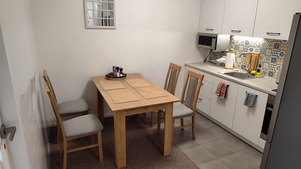 Wynajmę nowy pokój z kuchnią i łazienką Warszawa Wola niski czynsz!