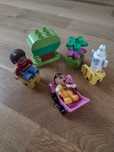 LEGO DUPLO -- mama z dzieckiem