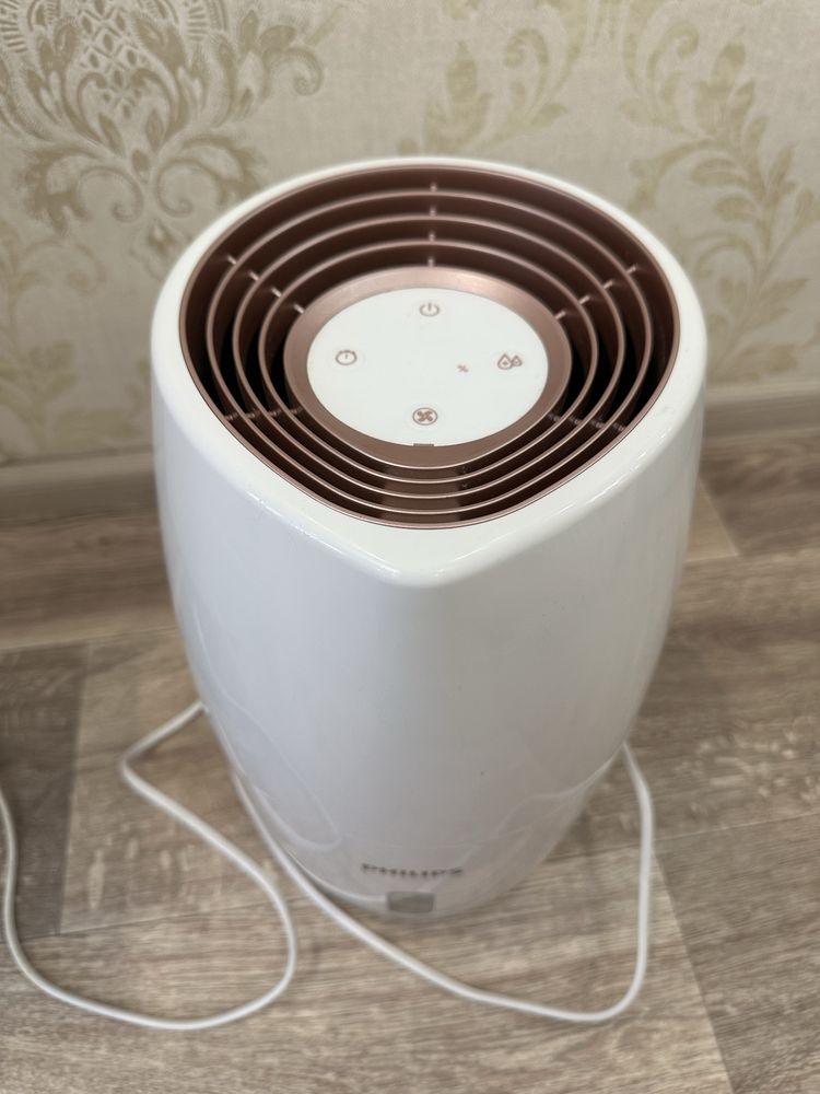 Зволожувач повітря PHILIPS HU2716/10