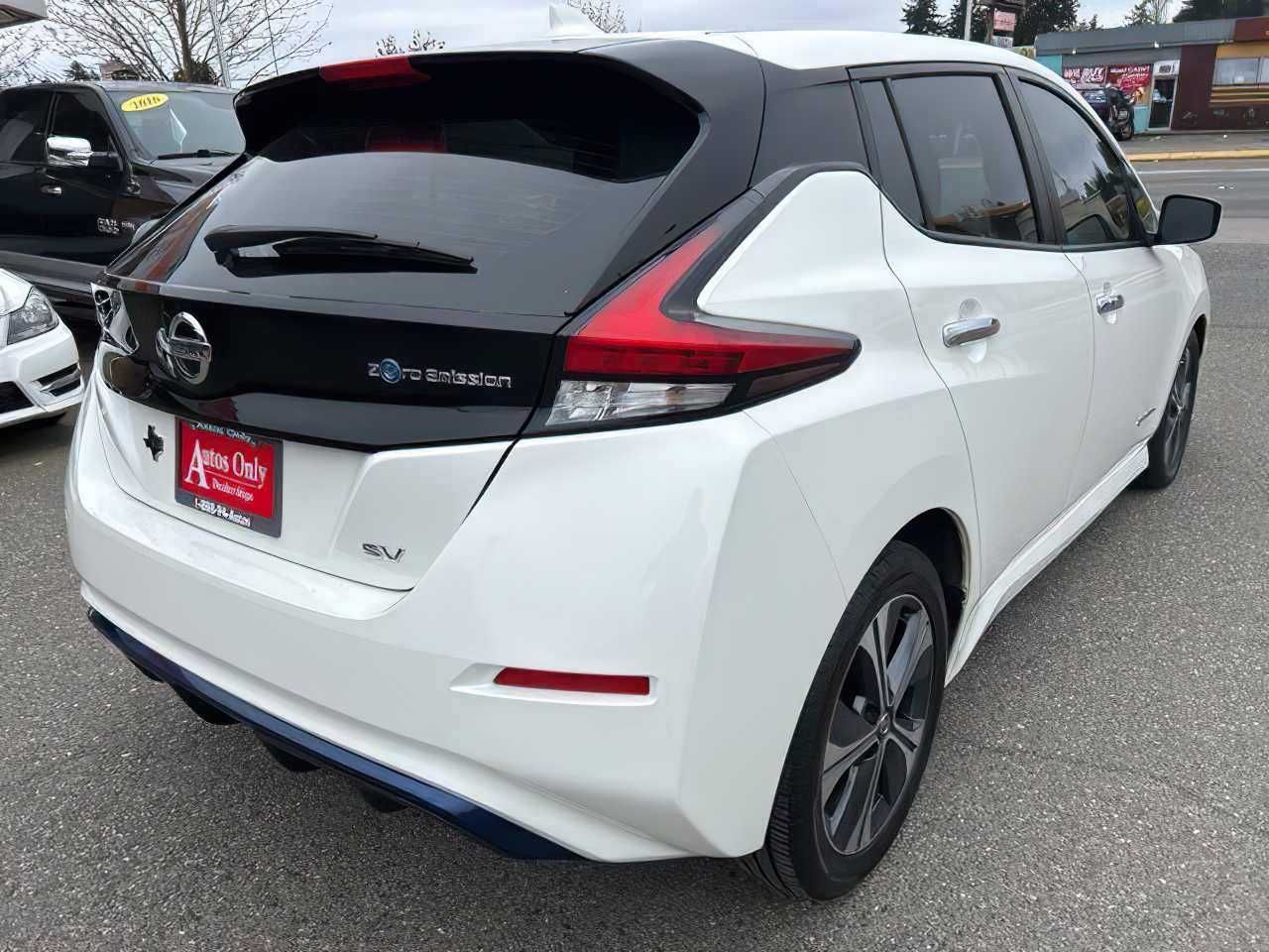 2018 Nissan LEAF SV