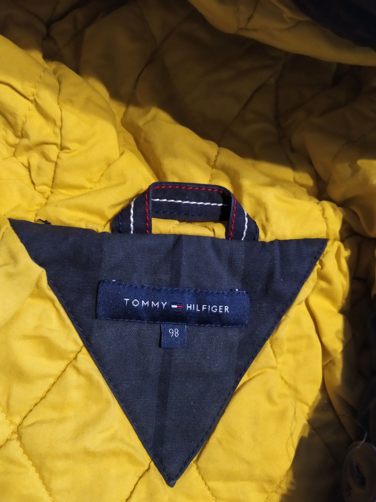 Kurtka dziecięca Tommy Hilfiger 98