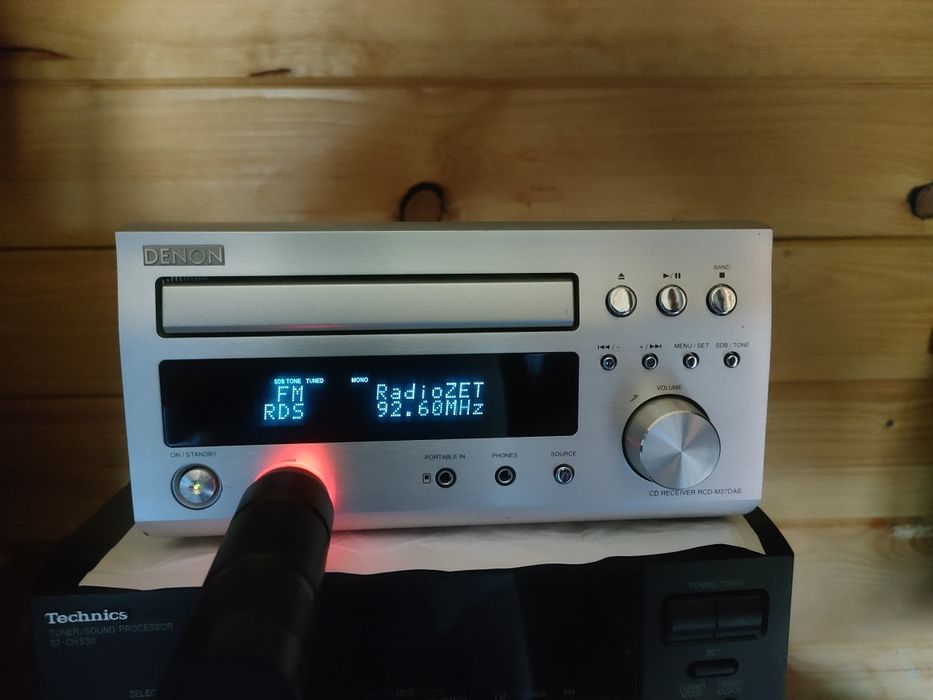 Amplituner CD Denon RCD-M37 DAB