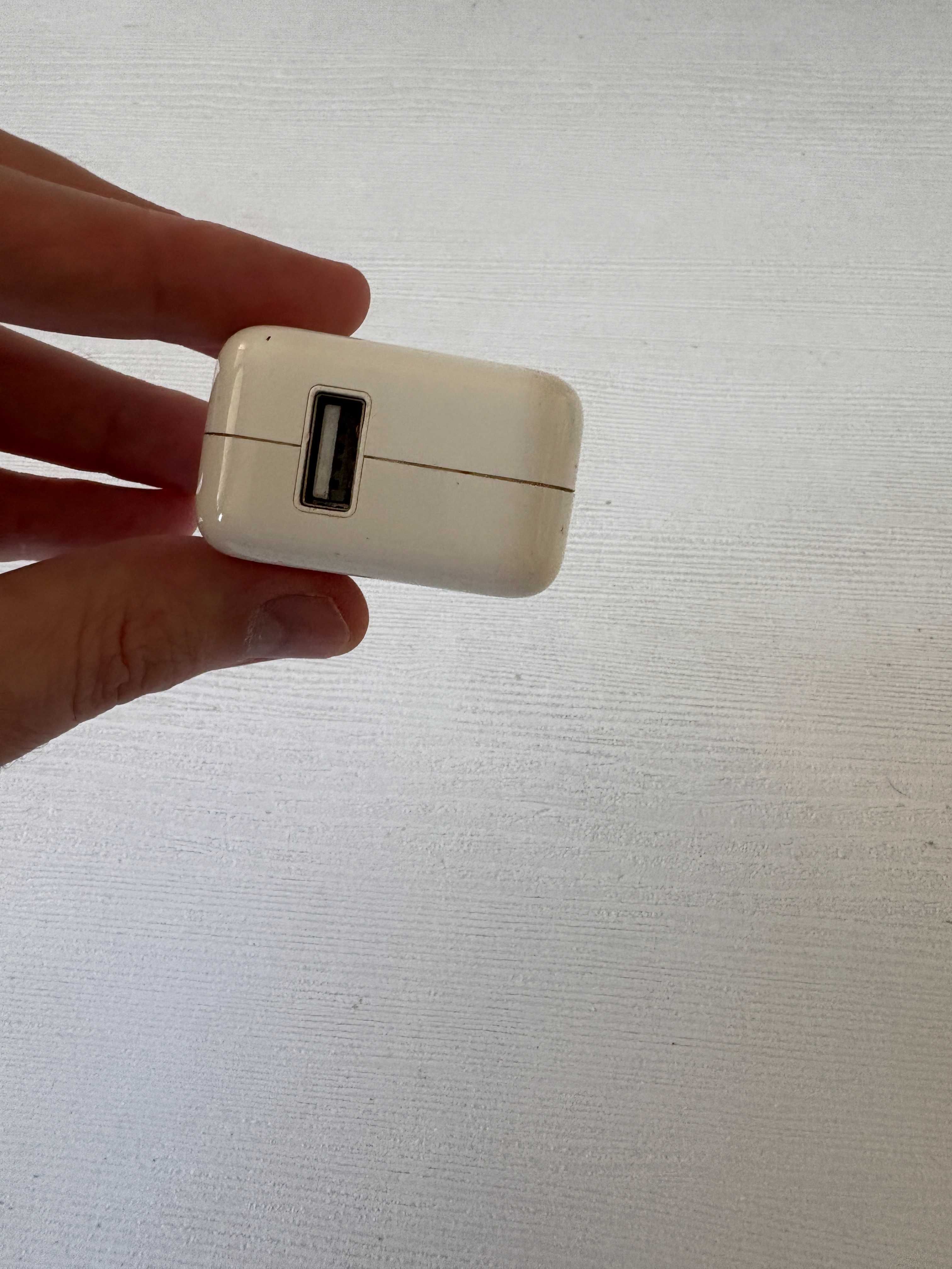 Ładowarka sieciowa z wejściem USB-A 10W
