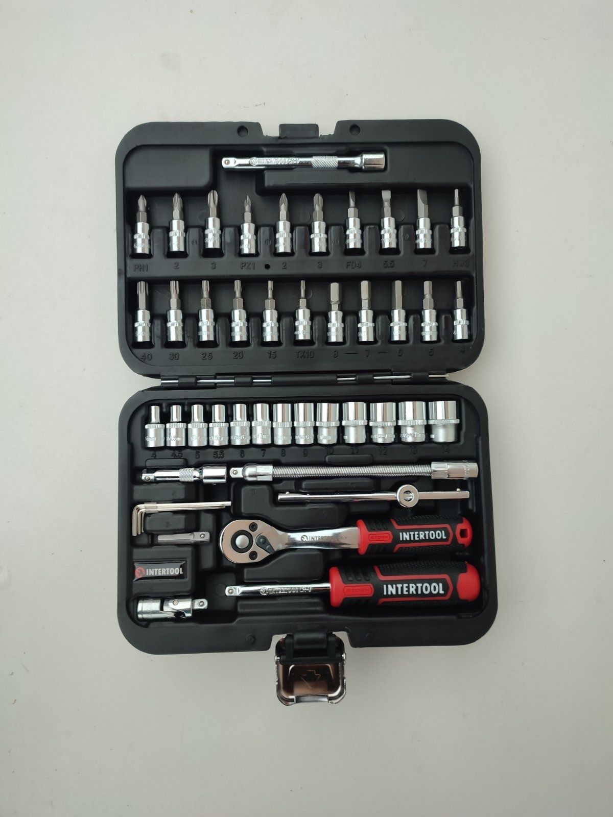 Набор инструментов 46 ед. STORM, 1/4", Сr-V INTERTOOL ET- 8046
