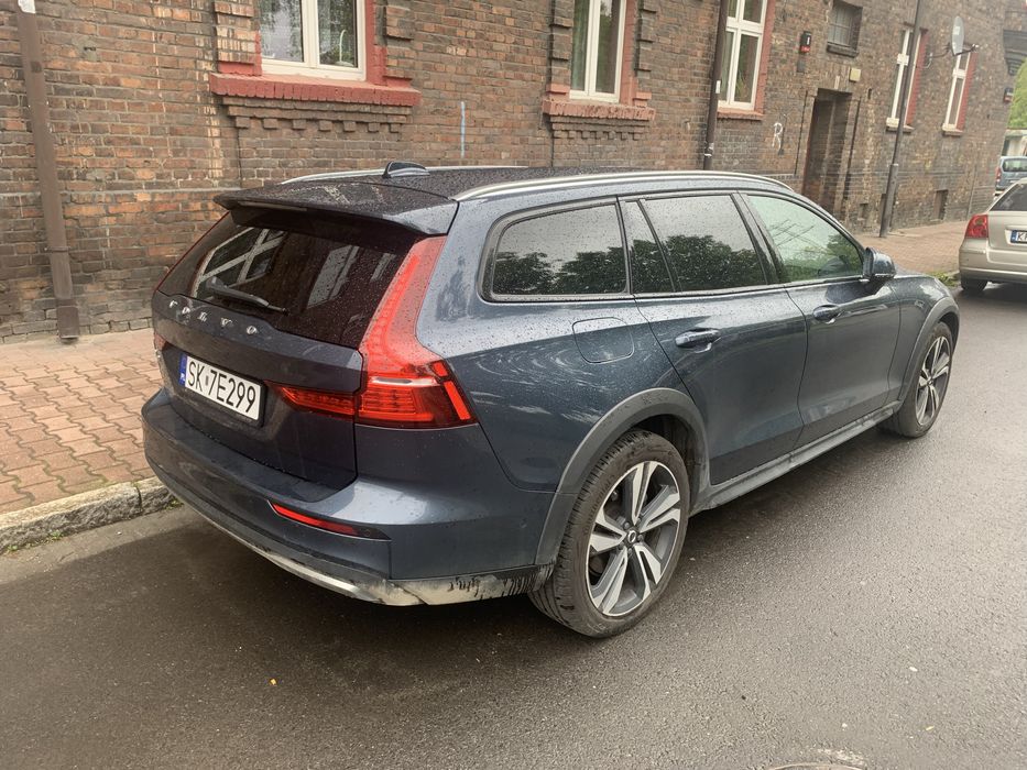 Volvo V60 Cross Country AWD 2023 Harman Kardon, Webasto, Hak,Kamera360